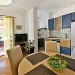 Nikola 3* Poreč