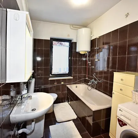 Pensionat Nikola 3*